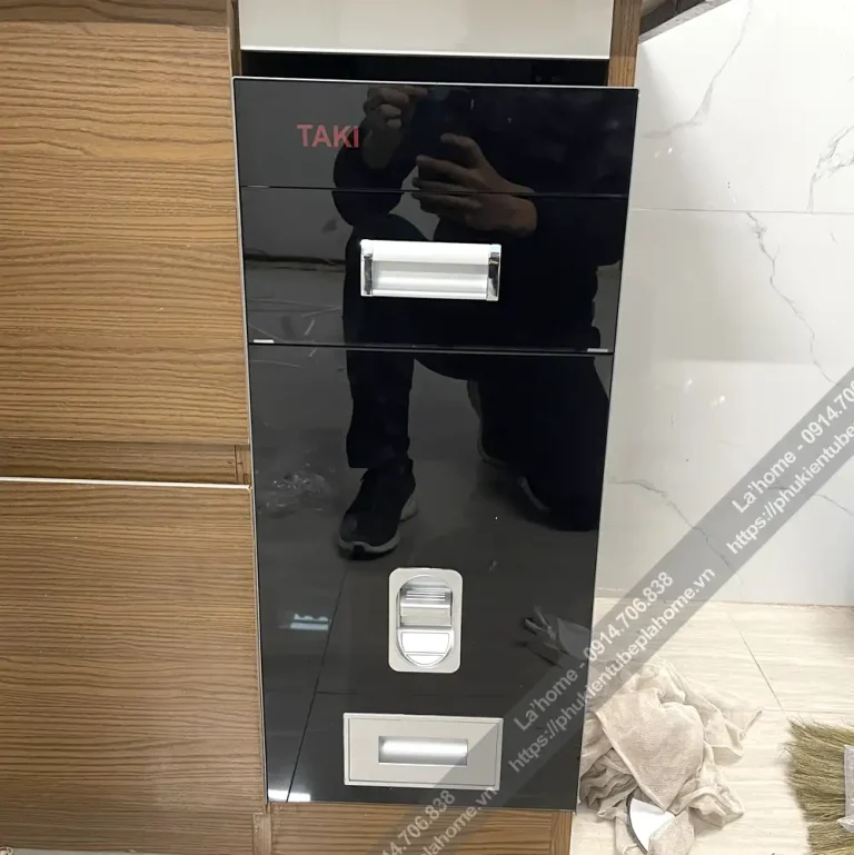 Thùng Đựng Gạo Taki